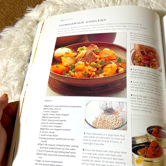 THE SLOW COOKER RECIPE BOOK Catherine Atikinson 150 record PB EUC - Picture 7 of 11